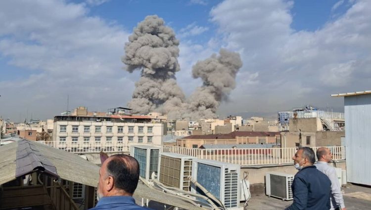 SAD i Izrael napali Iran, eksplozije u Teheranu