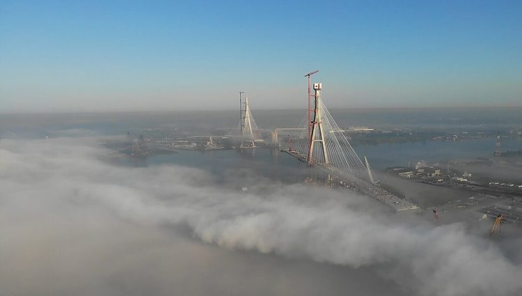 Tramp preti zabranom otvaranja novog mosta prema Kanadi