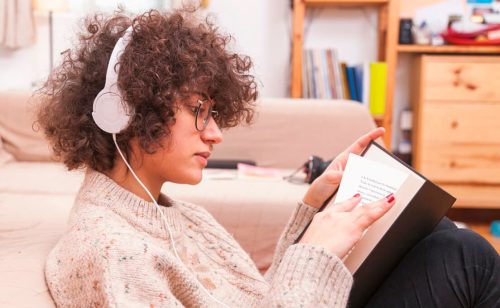 Rast broja kupaca e-knjige i audio knjige u 2025. u EU