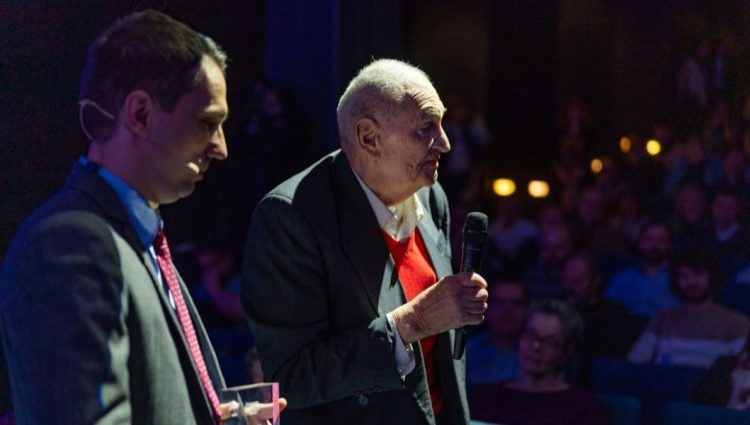 Na konferenciji Dan internet domena Srbije uručena počasna plaketa Nikoli Markoviću