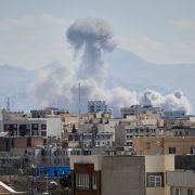 Svet sa zebnjom iščekuje otvaranje tržišta u ponedeljak