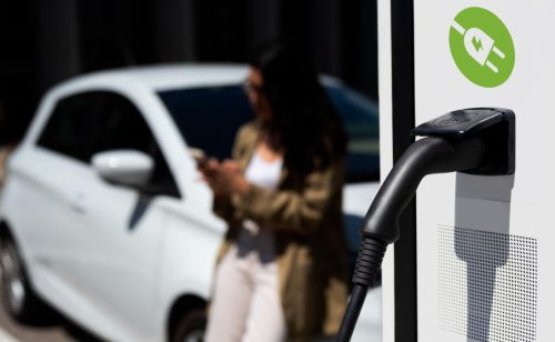 Trgovina električnim i hibridnim automobilima u EU u porastu 2025. godine