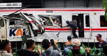 indonezija sudar vozovi Reuters (1)