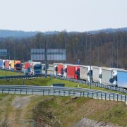 Bez rešenja za EES: Kamioni još u kilometarskim kolonama, čeka se Brisel