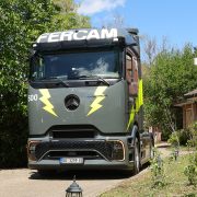 Prvi električni tegljač stigao u Srbiju