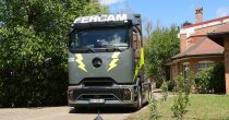 Prvi novi električni tegljač stigao u Srbiju