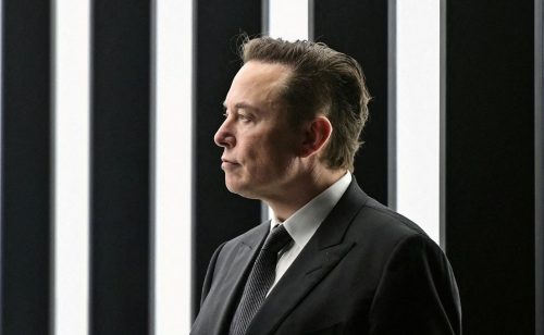 Mask kaže da je obezbedio 40 milijardi dolara za finansiranje duga