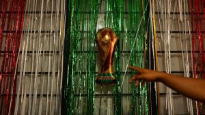 FIFA podržala Infantina, ali se izvinila zbog njegove greške