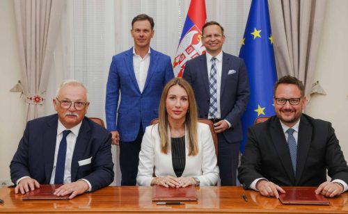 Vlada Srbije i MOL potpisali akcionarski ugovor o upravljanju NIS-om