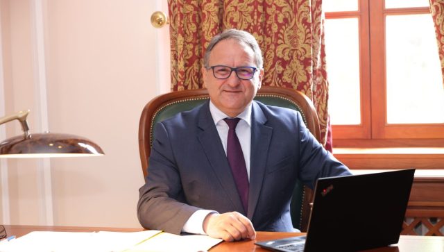 Vlahović: Ušli smo u novu fazu globalizacije u kojoj ekonomija nije odvojena od geopolitike