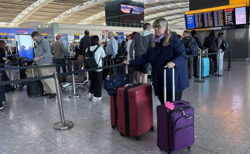 Tehnički kvar u sistemu kontrole letenja NATS izazvao otkazivanje 1.300 letova