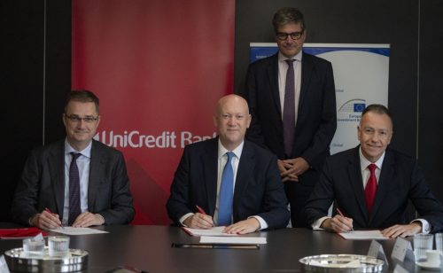UniCredit i EIB plasiraju 56 miliona evra kompanijama u Srbiji za inkluzivno zapošljavanje