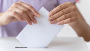 Studentska lista pobedila na parlamentarnim izborima, Vučić priznao poraz SNS-a, SPS bez mandata Studentska lista pobedila na parlamentarnim izborima, Vučić priznao poraz SNS-a, SPS bez mandata